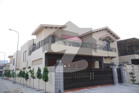Ready To Move 17 Marla 5 Bedroom House For Rent In Askari 10 Lahore