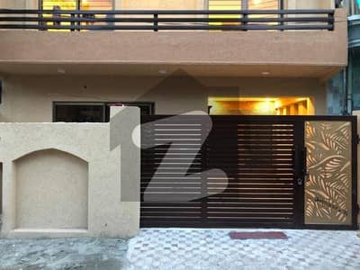 Beautiful Double Storey House Brand New House For Sale Ideal Location
I-10/2