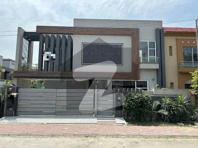 13 Marla Residential House For Sale In Jasmine Block Bahria Town Lahore