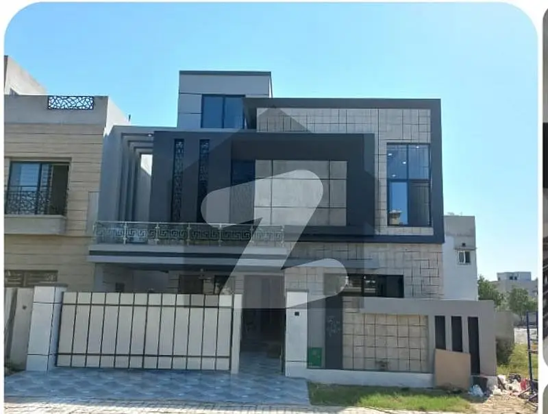 10 Marla Residential House For Sale In Johar Block Bahria Town Lahore