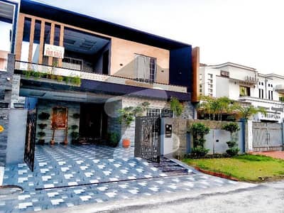 16 Marla Brand New Modern House For Sale In Wapda Twon