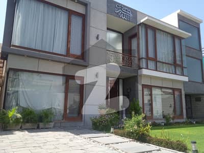 ٹیپو سلطان روڈ کراچی میں 6 کمروں کا 1 کنال مکان 10.0 لاکھ میں کرایہ پر دستیاب ہے۔