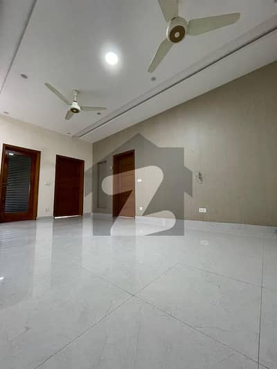 12 Marla Uper Portion For Rent At Very Ideal Location Bahria Town Lahore