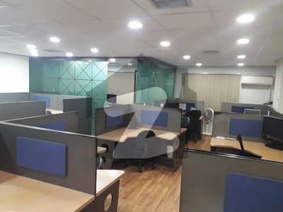 گلبرگ لاہور میں 1 کمرے کا 4 مرلہ دفتر 1.0 کروڑ میں برائے فروخت۔