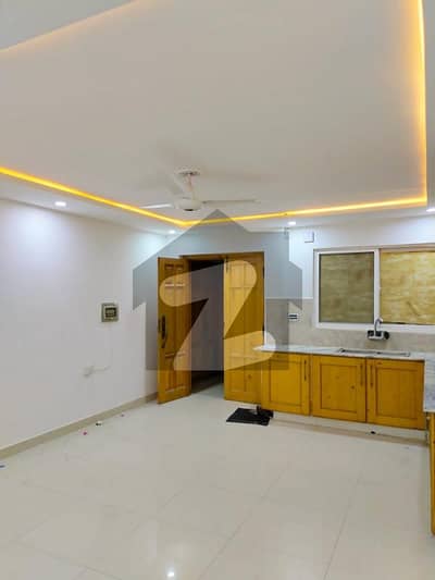2 Bedroom Unfurnished Apartment Available For Rent in E/11/4