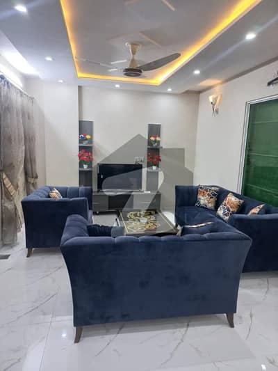 2 Bed Fully Furnished Appartment For Rent At Very Ideal Location In Bahria Town Lahore