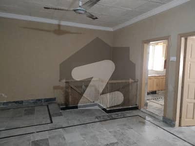 10 Marla Upper Portion House For Rent In Hayatabad Phase-3 k-4