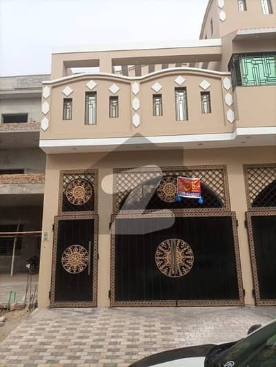 Upper Portion 7 Marla with Garage Available for Rent