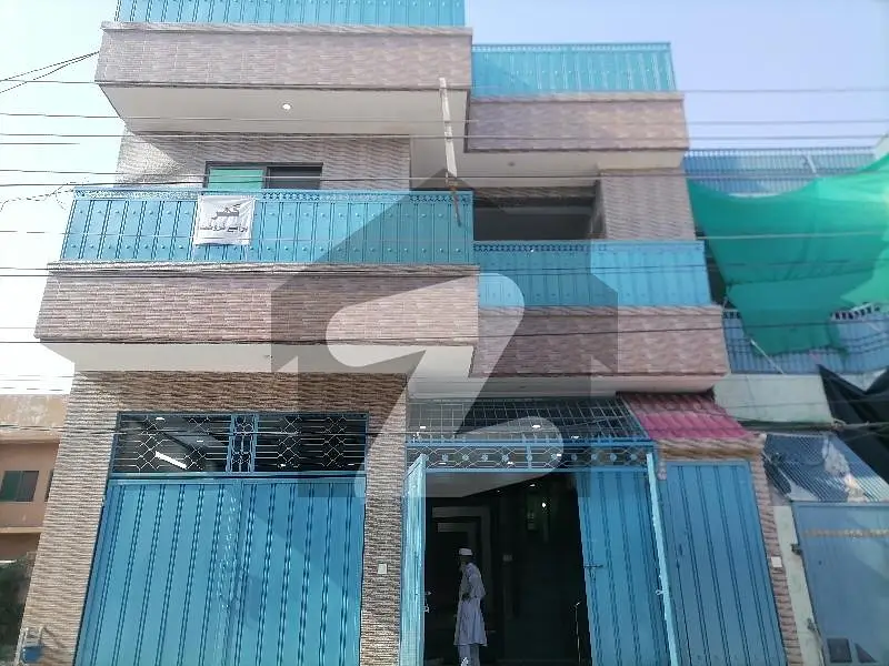 Prime Location House Of 5 Marla Is Available For sale In Hayatabad Phase 6 - F8, Peshawar