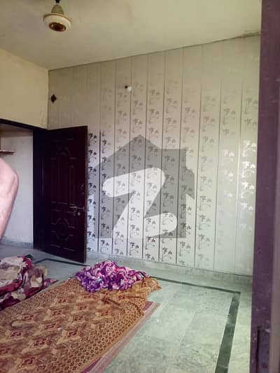 وکیل کالونی اسلام آباد ہائی وے,راولپنڈی میں 2 کمروں کا 3 مرلہ مکان 55.0 لاکھ میں برائے فروخت۔