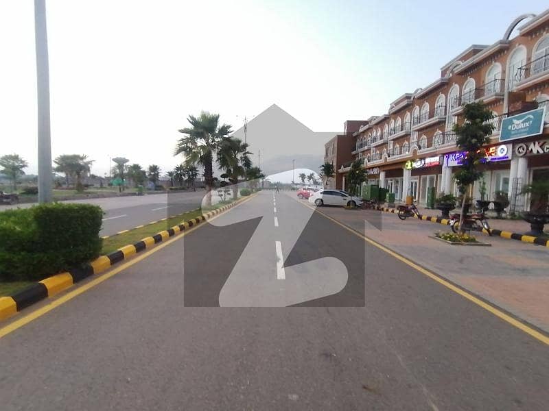 2 Kanal Residential Plot For Sale In Royal Palm City Gujranwala Block-G (Located At Main Road)