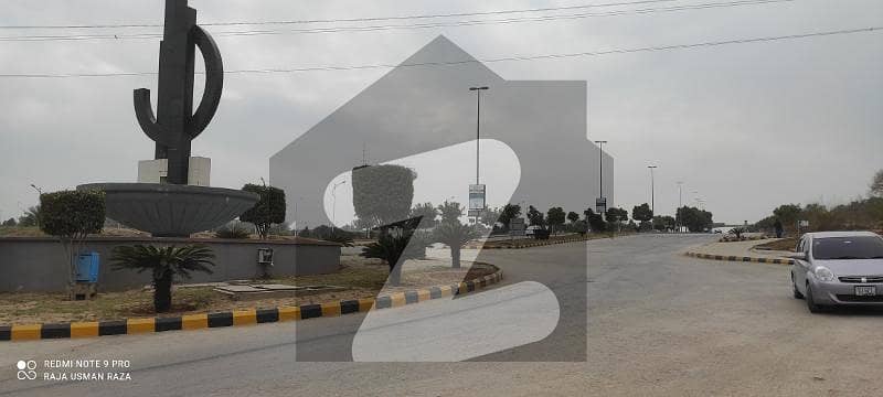 1 Kanal residential plot available In Zafar iqbal Avenue DHA 5