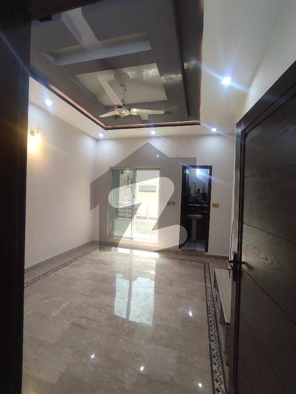 تاجپورہ لاہور میں 3 کمروں کا 3 مرلہ مکان 1.27 کروڑ میں برائے فروخت۔