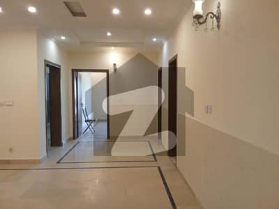 1 kannal full house available for rent dha defence phase 2