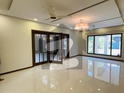 Like Brand New 04 Kanal Luxurious House On Extremely Prime Location Available For Rent.