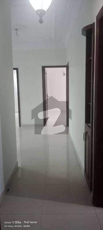 3 Bed DD Apartment Available For Rent