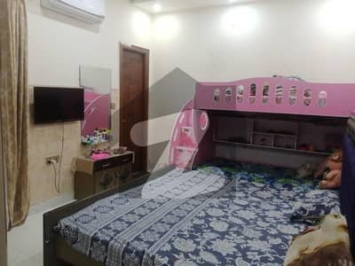 مدینہ ٹاؤن فیصل آباد میں 3 کمروں کا 4 مرلہ مکان 1.25 کروڑ میں برائے فروخت۔