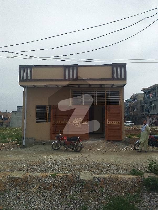 میسرائل روڈ راولپنڈی میں 2 کمروں کا 3 مرلہ مکان 75.0 لاکھ میں برائے فروخت۔