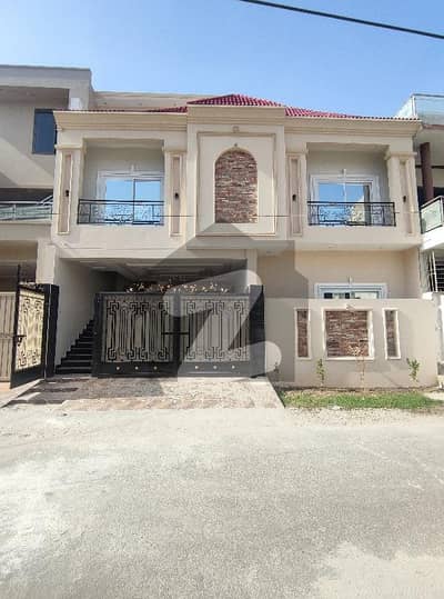 Allama Iqbal Avenue 7 Marla Proper Double Storey House For Sale