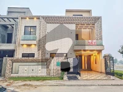 5 MARLA BEAUTIFUL BRAND NEW LUXRY HOUSE FOR SALE IN AA BLOCK SECTOR D BAHRIA TOWN LAHORE