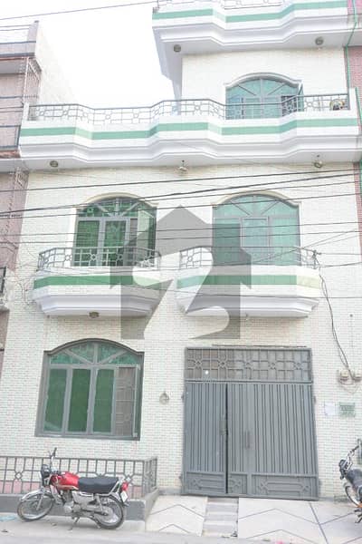 تاجپورہ - بلاک سی تاجپورہ,لاہور میں 4 کمروں کا 5 مرلہ مکان 2.0 کروڑ میں برائے فروخت۔