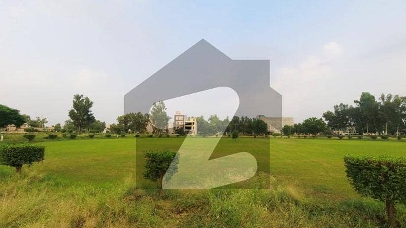 52 Marla plot For sale Mehran Block Chinar Bagh