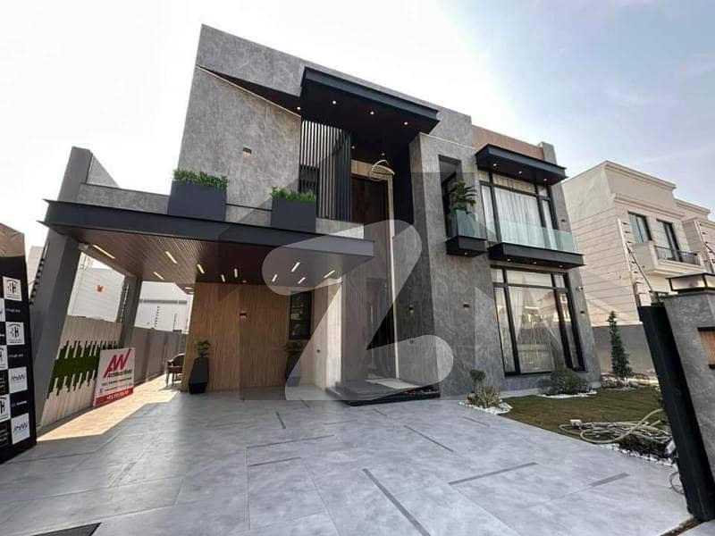 1 KANAL LUXURY portion available for rent in DHA phase 7