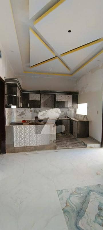 گلستانِِ جوہر ۔ بلاک 14 گلستانِ جوہر,کراچی میں 3 کمروں کا 7 مرلہ بالائی پورشن 1.68 کروڑ میں برائے فروخت۔