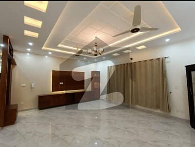 Rafi Block 5 Marla Brand New Designer House For Sale Solid Construction Near To Park Mosque Commercial
