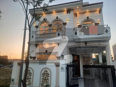 5 Marla House for Rent Luxury House Facing Park