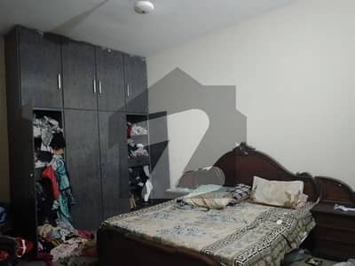 مرغزار آفیسرز کالونی لاہور میں 4 کمروں کا 9 مرلہ مکان 2.55 کروڑ میں برائے فروخت۔