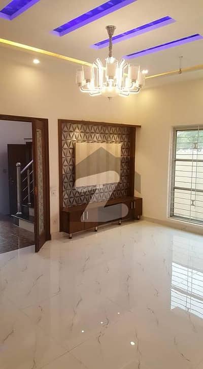 Prime Location Brand New 5 Marla House Available For Rent In Park View City Lahore