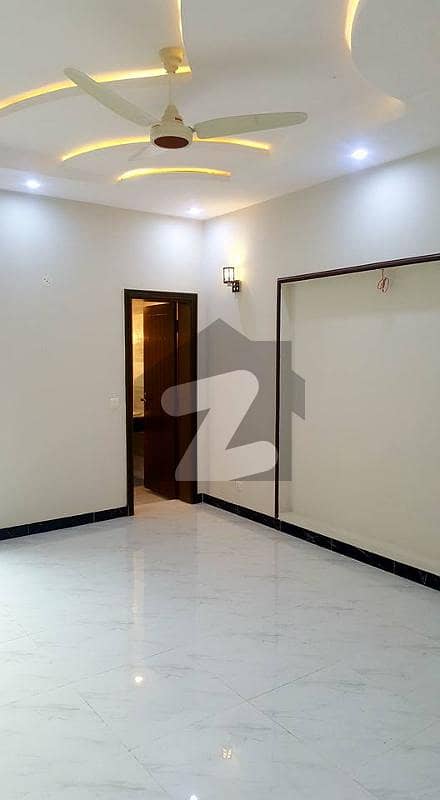 10 Marla Brand New Lower Portion For Rent In Park View City Lahore