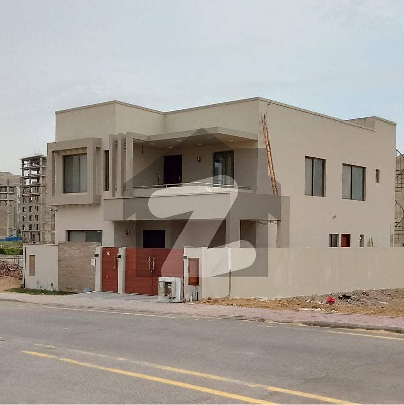 بحریہ ٹاؤن - پریسنٹ 4 بحریہ ٹاؤن کراچی,کراچی میں 5 کمروں کا 1 کنال مکان 5.5 کروڑ میں برائے فروخت۔