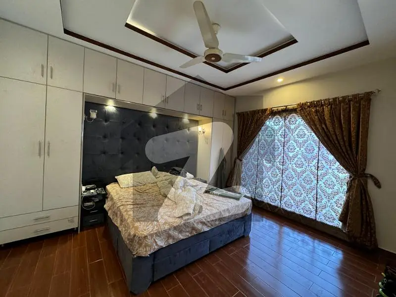 9 Marla Most Beautiful Brand New Upper Portion For Rent In Bahria Town Lahore