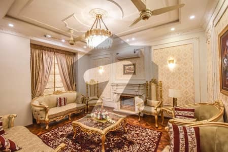 LUXURY 4 KANAL FORM HOUSE FOR SALE IN BAHRIA TOWN LAHORE