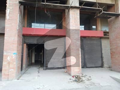 A Prime Location 900 Square Feet Shop And 600 Sq Ft Loft Has Landed On Market In Shaheed Millat Road Of Shaheed Millat Road Past Tennent Most Poplar Pizza Chain , Best For Restund