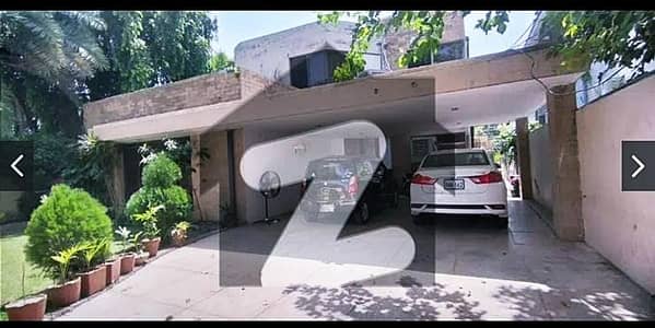 One Kanal Corner House In Phase 2 S Block Well Maintained Top Location