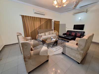 Well Maintained 3 Beds Luxury House For Rent in F7