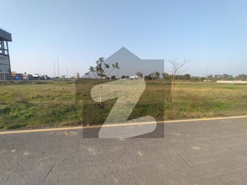 01 Kanal Beautiful Location Plot No 749-S Is Available For Sale In DHA Phase-7