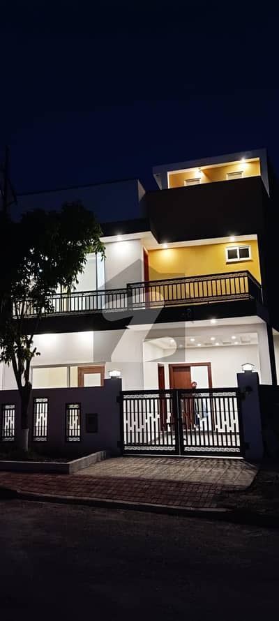 4 Bedroom 5 Marla Brand New House Available For Rent In Bahria Enclave Near To Park And School