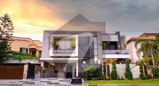 Super Luxury, 1-Kanal Brand New Ultra Modern House For Sale At Prime Location