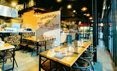 1,000 Sq Ft Beautiful Space Available For Restaurant And Cafe On Rent