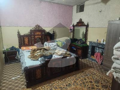 شہزاد ٹاؤن لاہور ۔ اسلام آباد موٹروے,اسلام آباد میں 3 کمروں کا 8 مرلہ مکان 3.1 کروڑ میں برائے فروخت۔