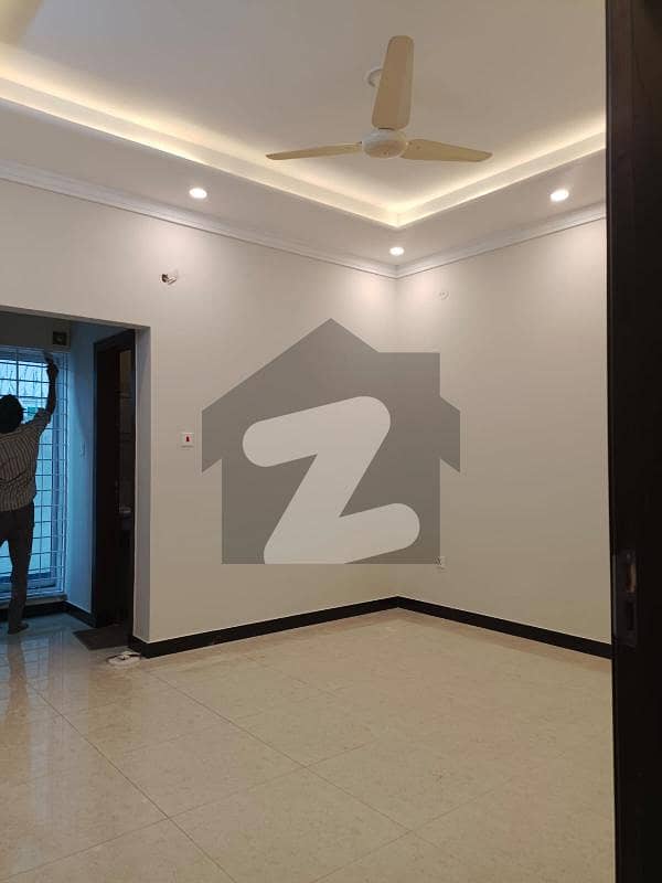 PORTION AVAILABLE FOR RENT IN MARGALLA TOWN