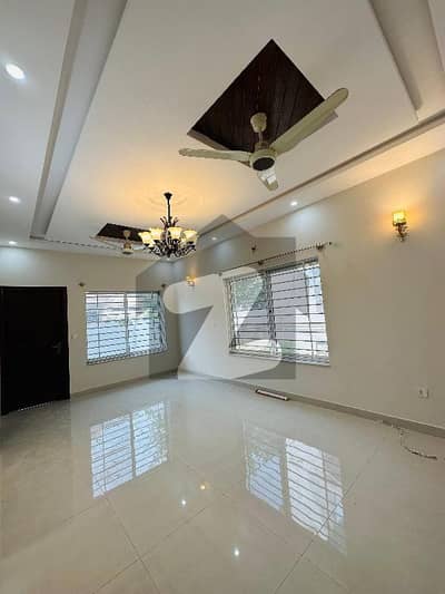 10 Marla Beautiful House Available For Rent In G-13 Islamabad