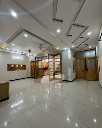 14 Marla Modern Luxury Upper Portion Available For Rent In G13 Islamabad