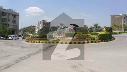 Overseas 4 1 Kanal Residential Corner Plot No 26 With 3 Marla Extraland Available For Sale