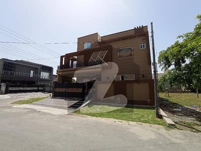 10 Marla Brand New Corner House For In Nasheman Iqbal 2