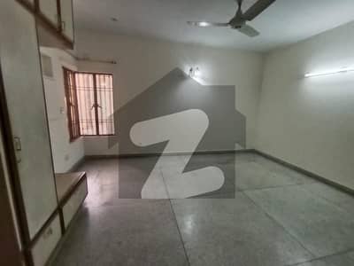 1 KANAL LOWER PORTION FOR RENT IN DHA PHASE 2 NEAR MASJID PARK MARKET